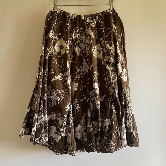 Chico's Brown Tiered Skirt White Floral Print Chico's Size 0 US Size 4 - Picture 2 of 11